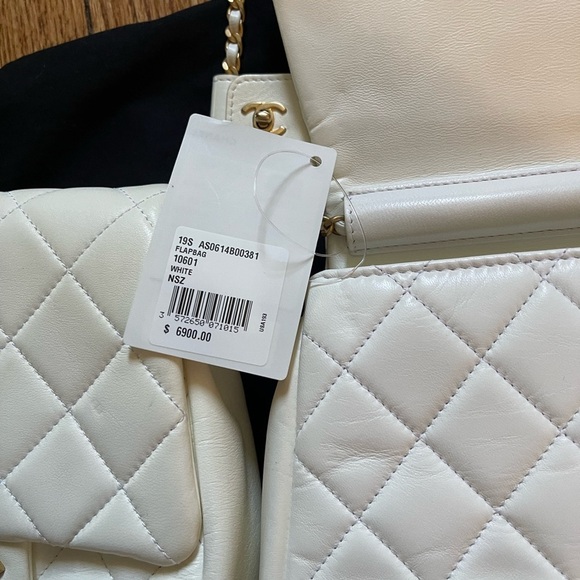 Chanel Two Large Side Packs, Runway 2019 - Picture 9 of 10